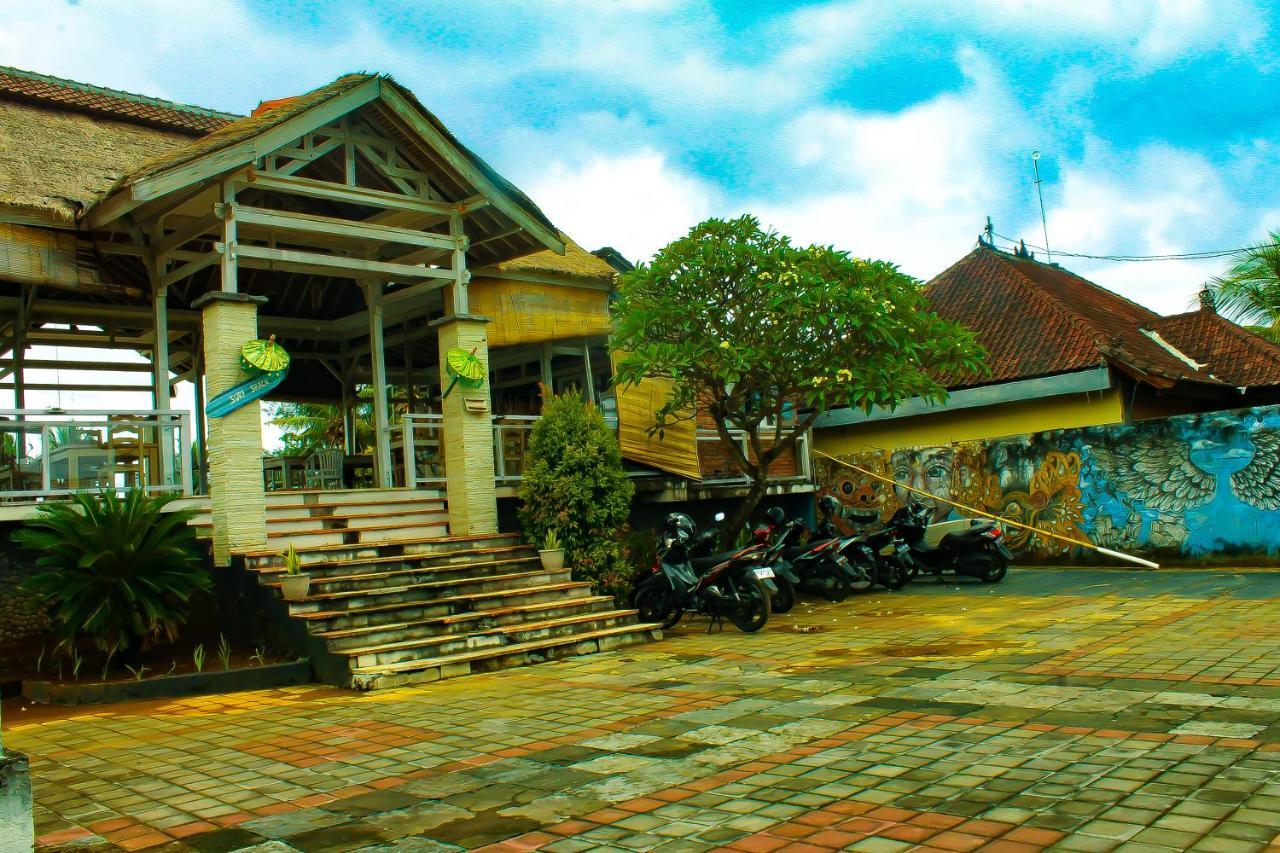 The Masceti Hostel Lebih Buitenkant foto